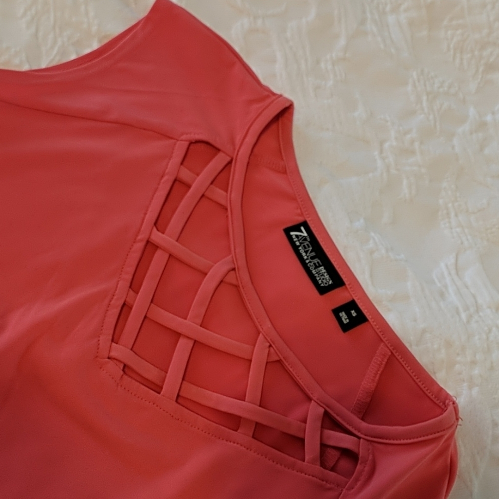 NY&C Salmon Criss Cross Top